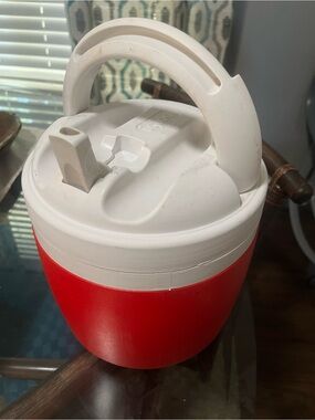 IGLOO Elite 1 Gallon Water Cooler Dog K9 Training Drinking Bowl ~ Red & White